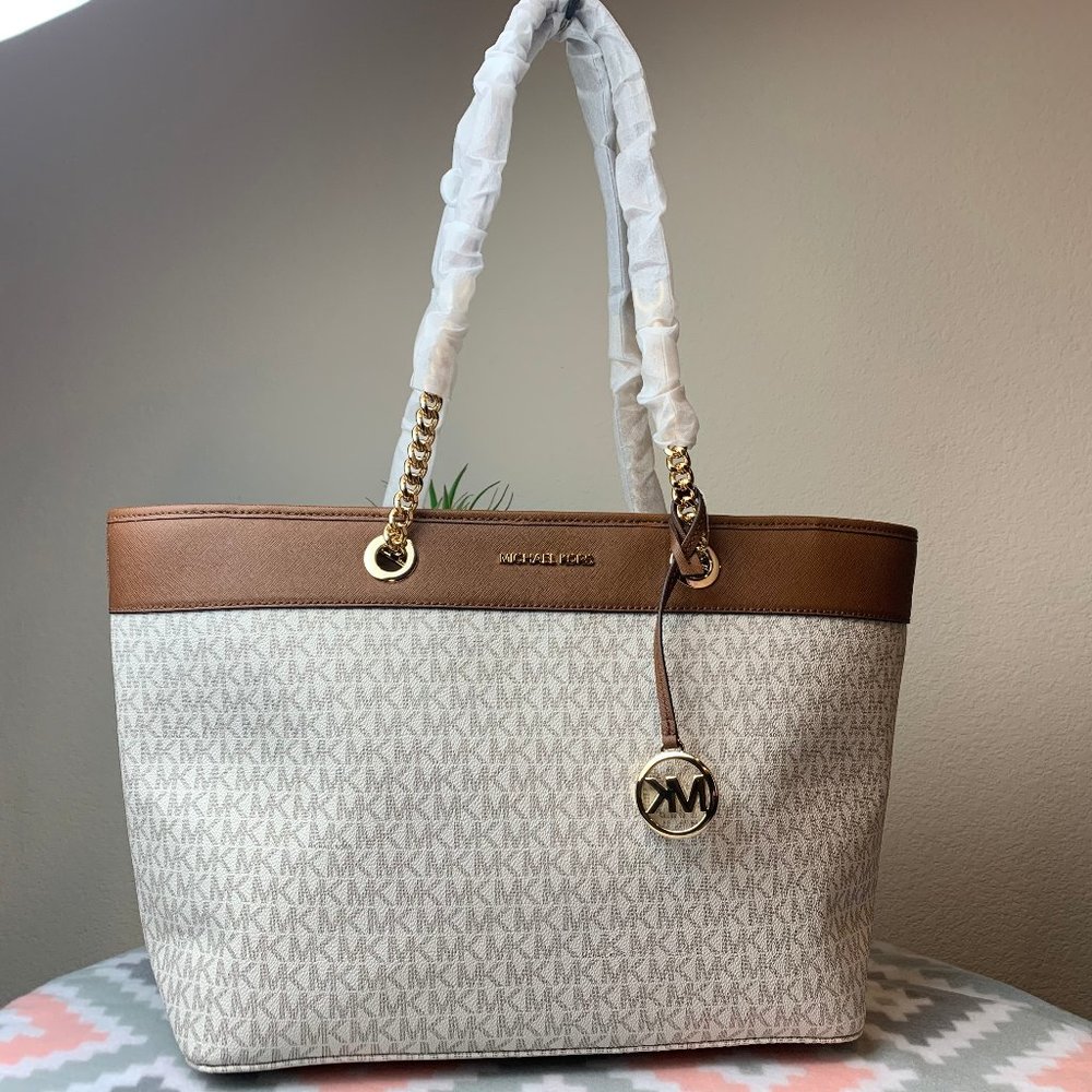 Michael Kors Shania Large EW Chain Tote Bag